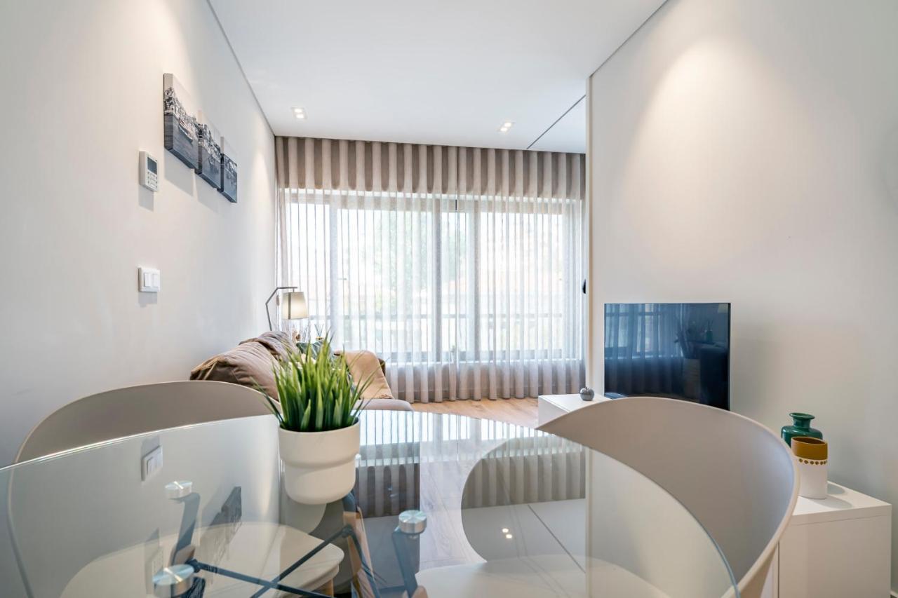 ポルトAntas Park Flat With Poolアパートメント エクステリア 写真